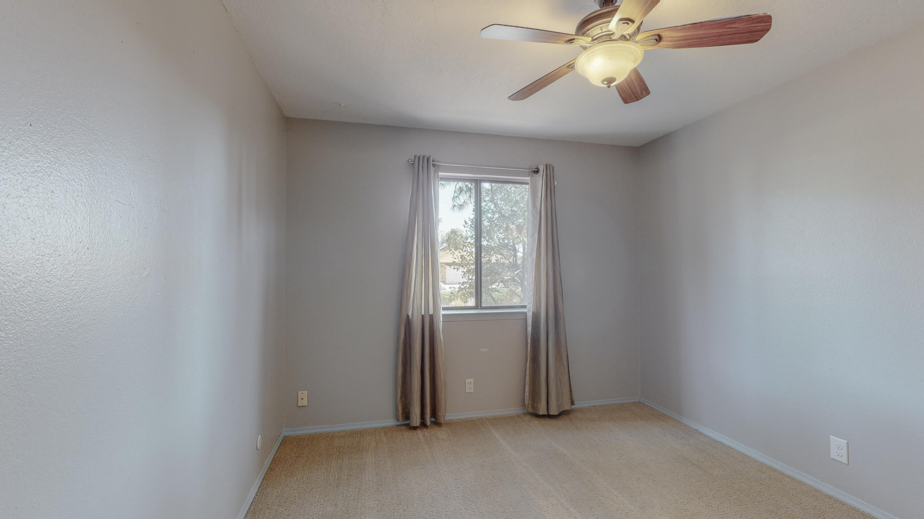 8909 OPPORTUNITY Drive NE