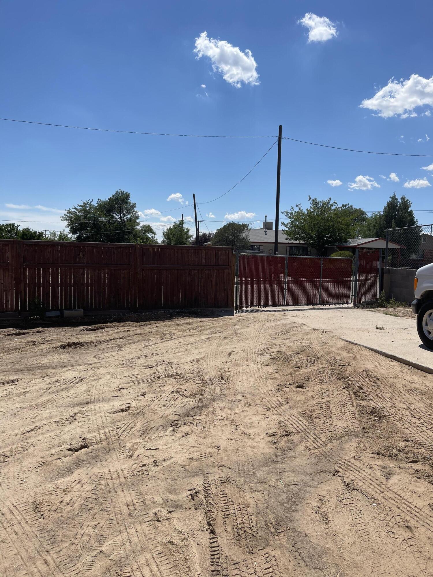 501 LOMA HERMOSA Drive NW