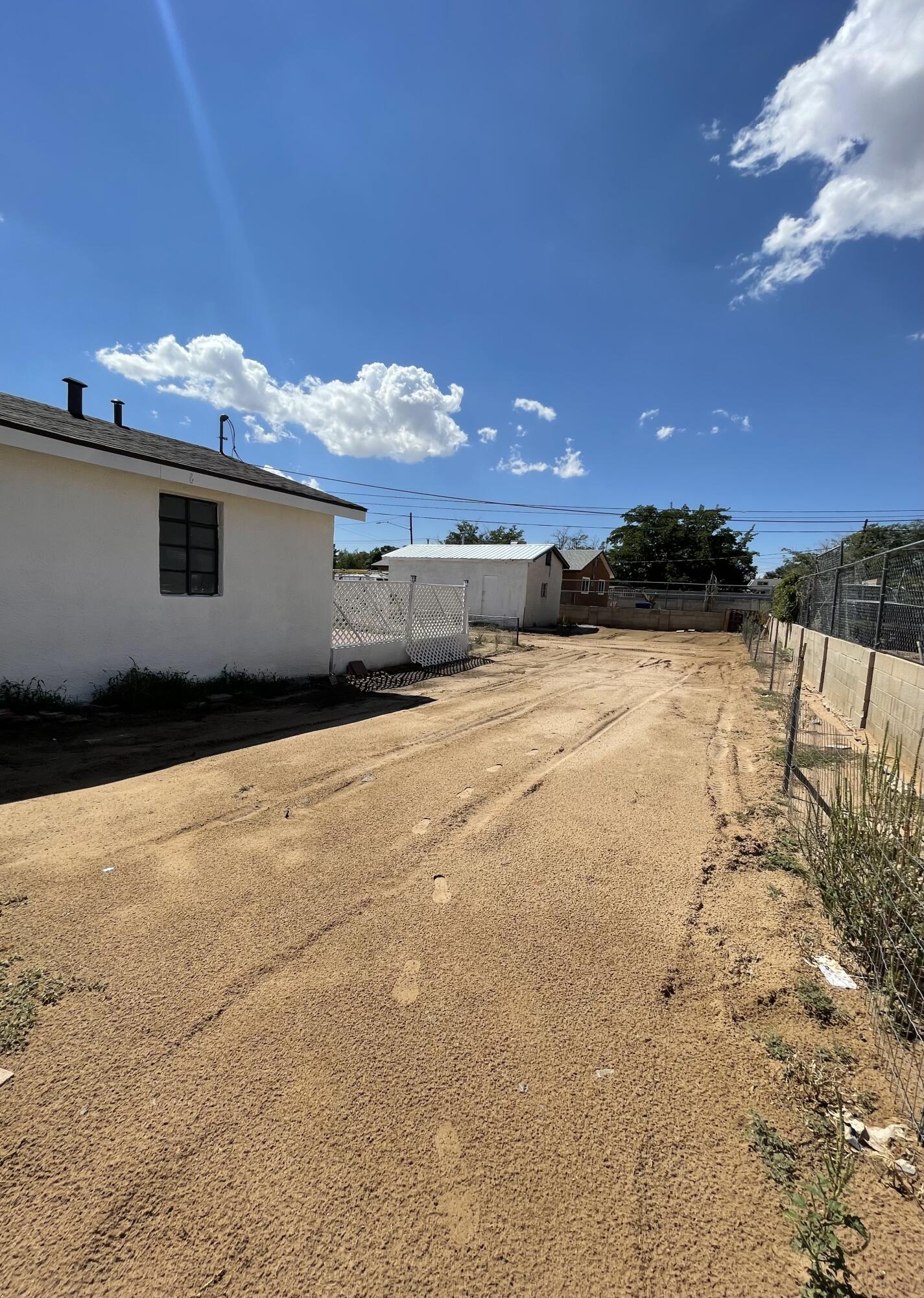 501 LOMA HERMOSA Drive NW