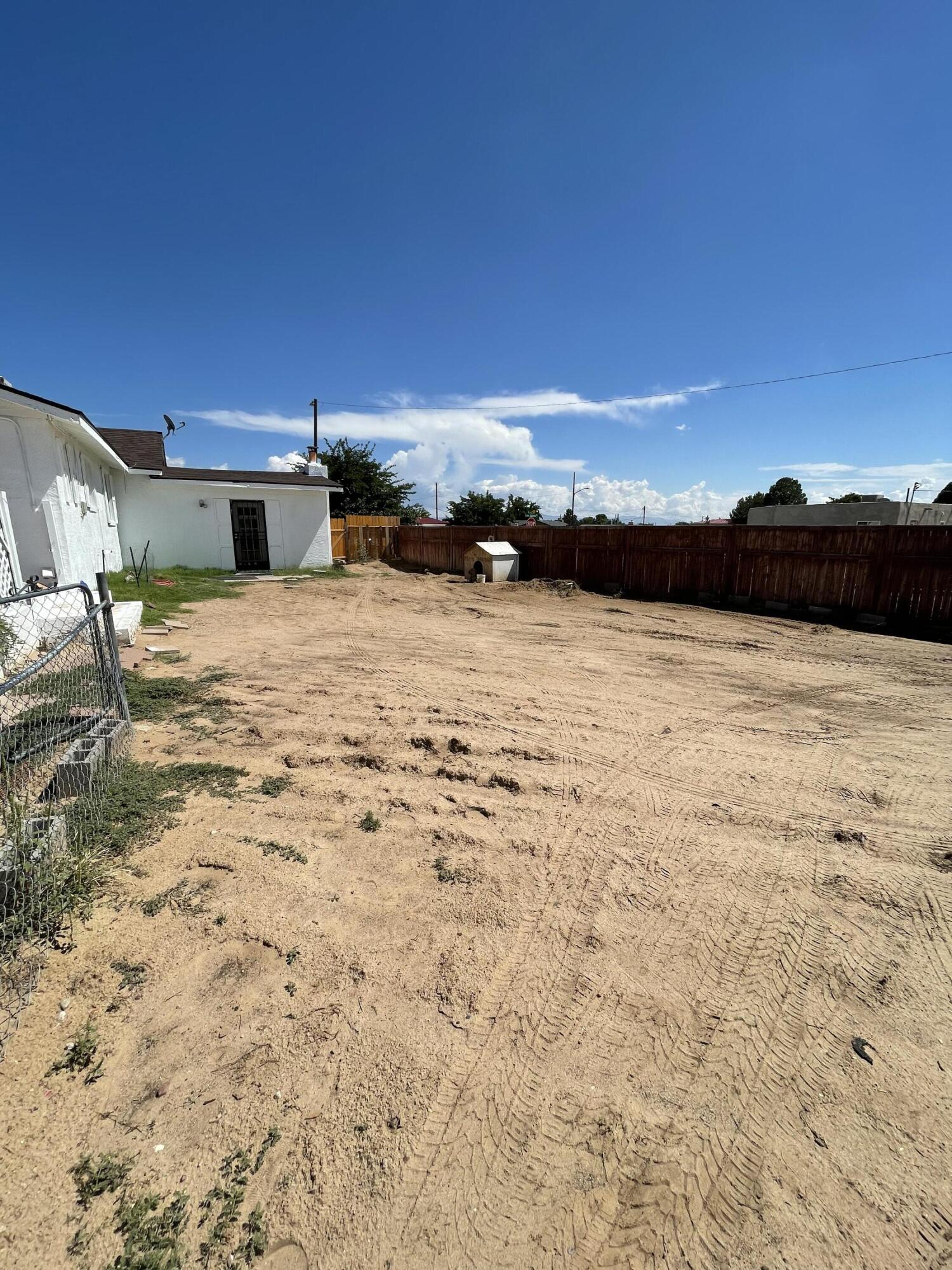 501 LOMA HERMOSA Drive NW
