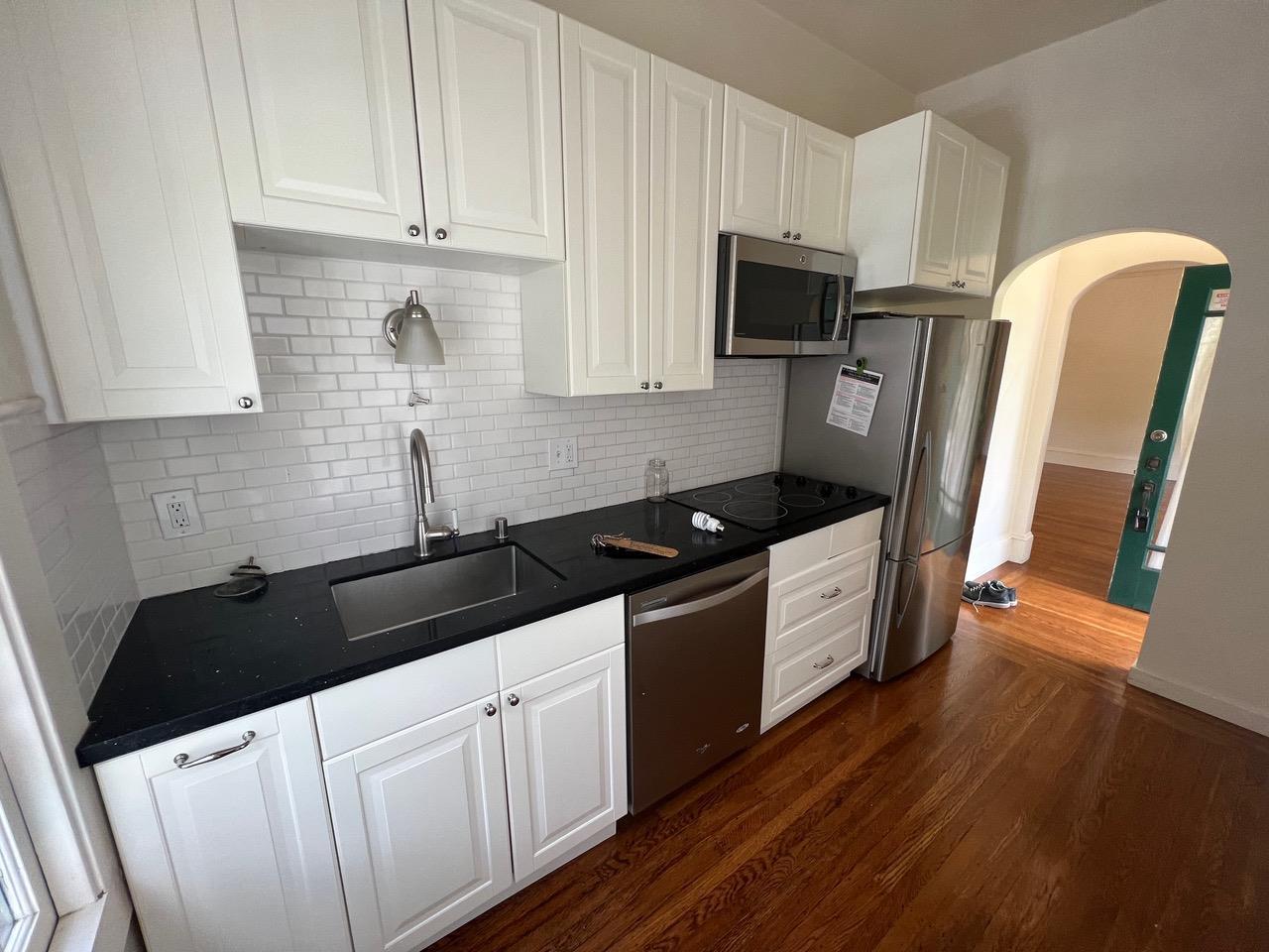 392 View Street