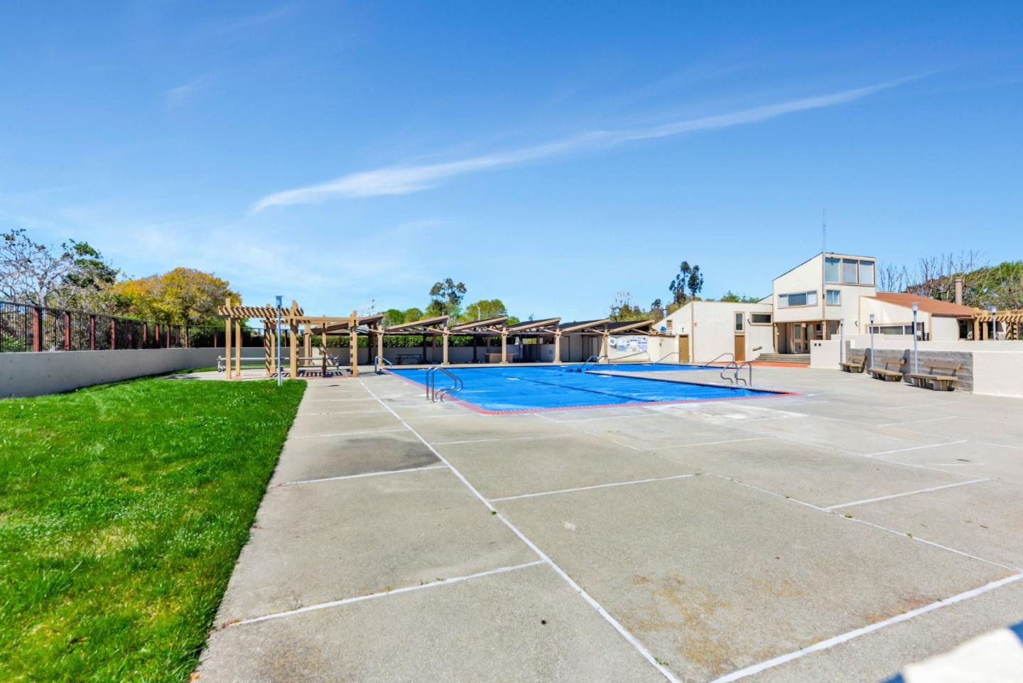 1126 Admiralty Lane