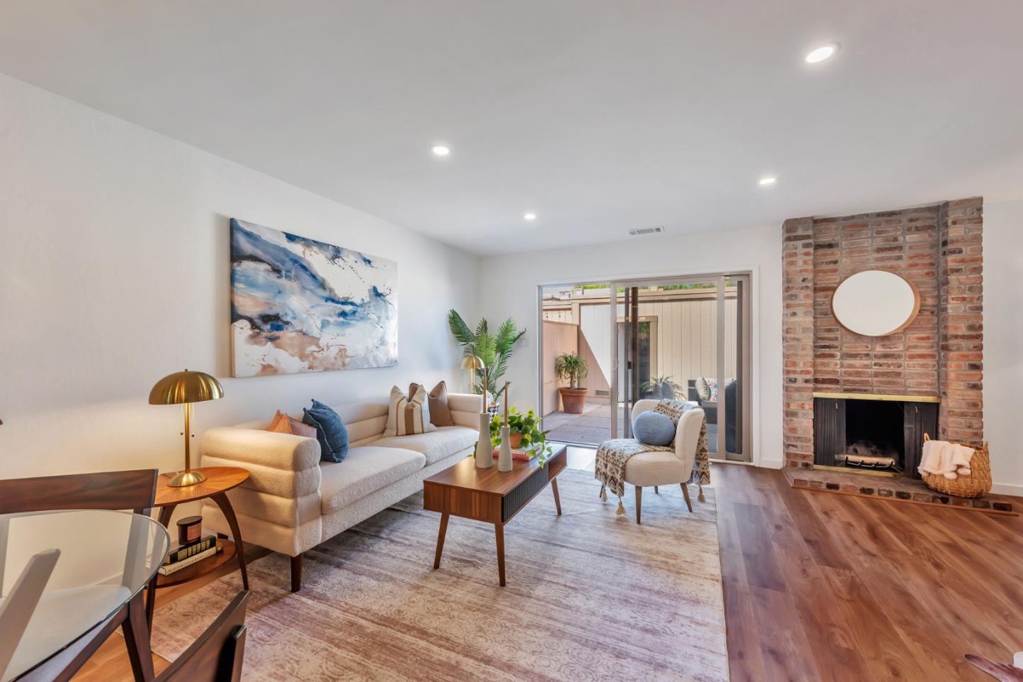 1126 Admiralty Lane
