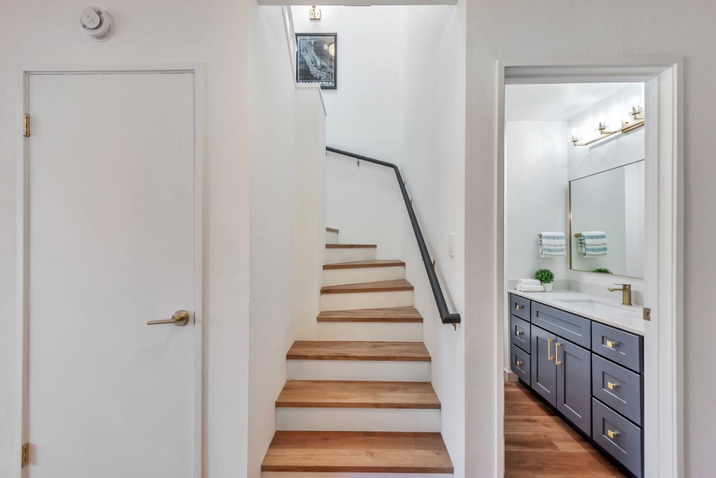1126 Admiralty Lane