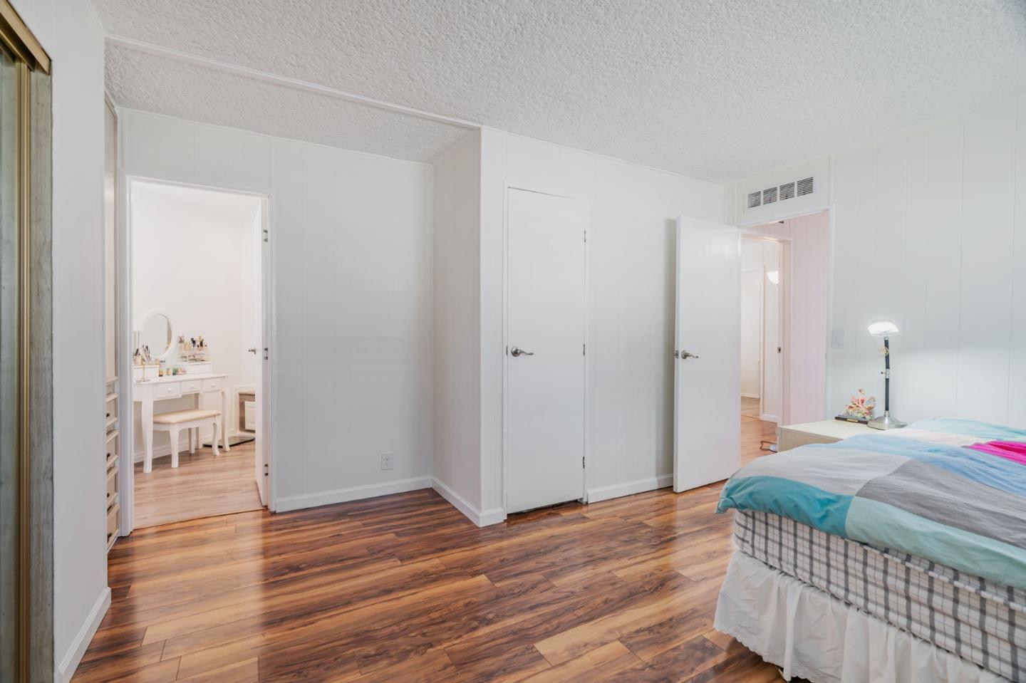 1111 Morse Avenue Unit: 36
