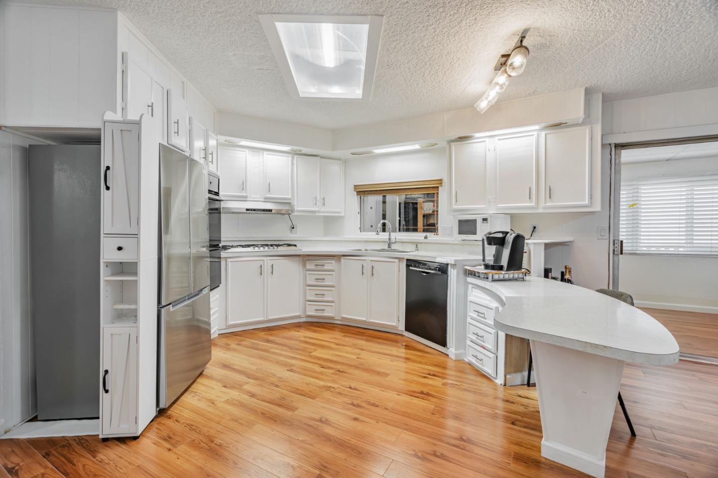1111 Morse Avenue Unit: 36