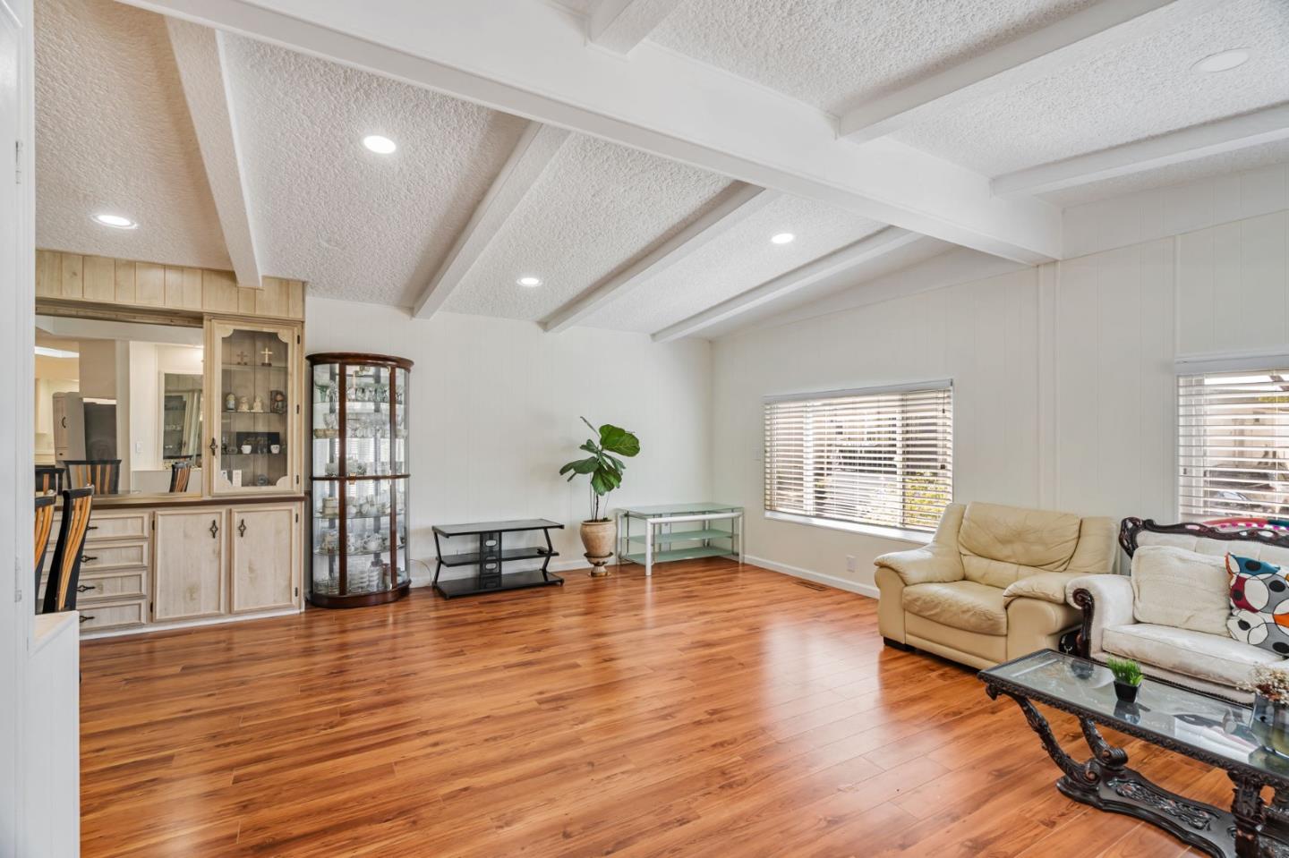 1111 Morse Avenue Unit: 36