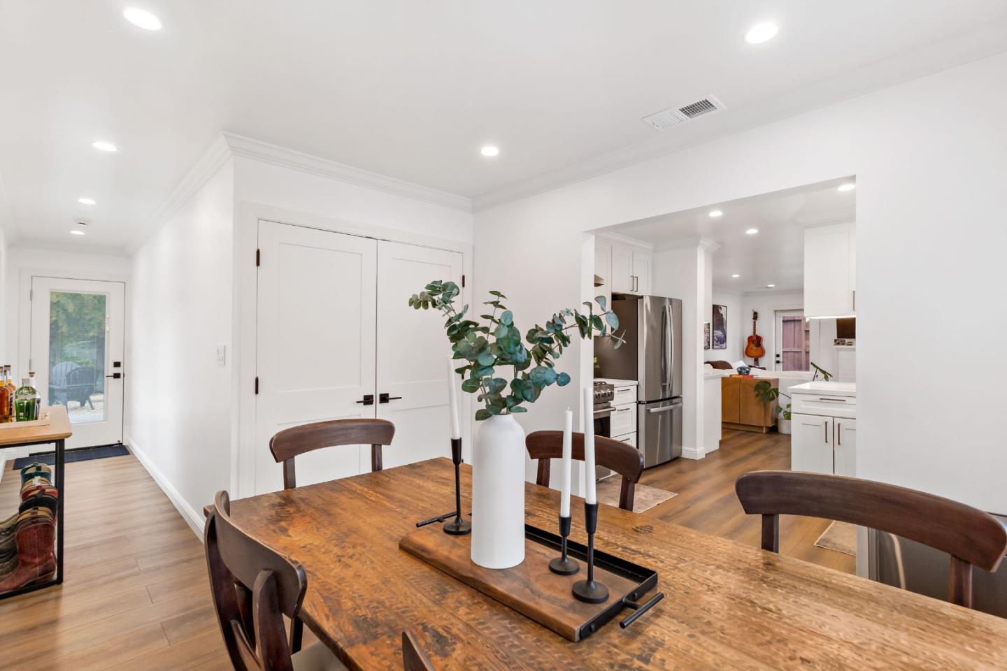 432 Oak Ridge Drive