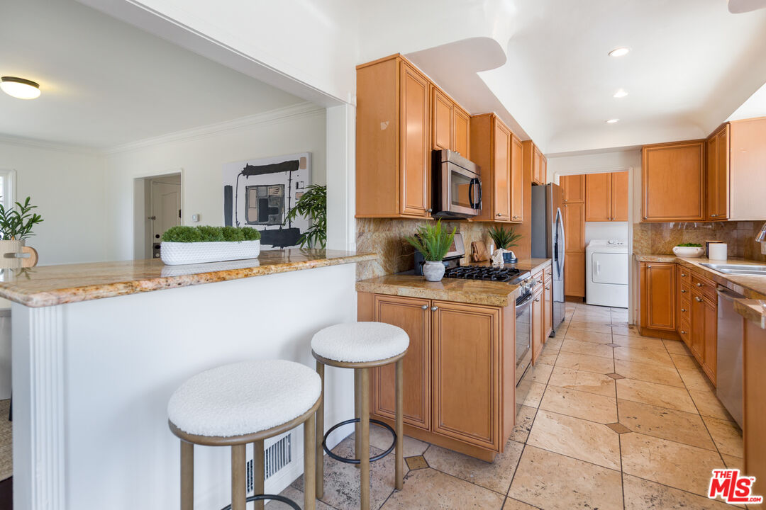 1904 Preuss Rd