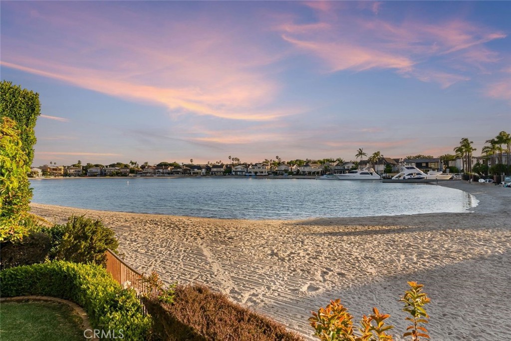 16751 Coral Cay