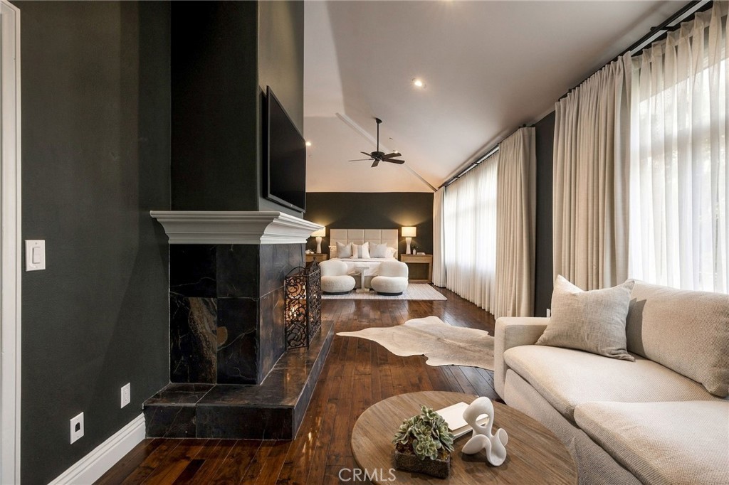 6621 Silverspur Lane