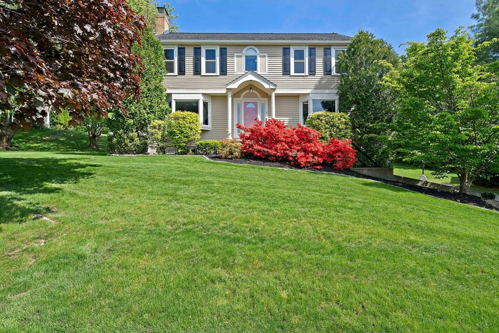 5 Pear Tree Dr