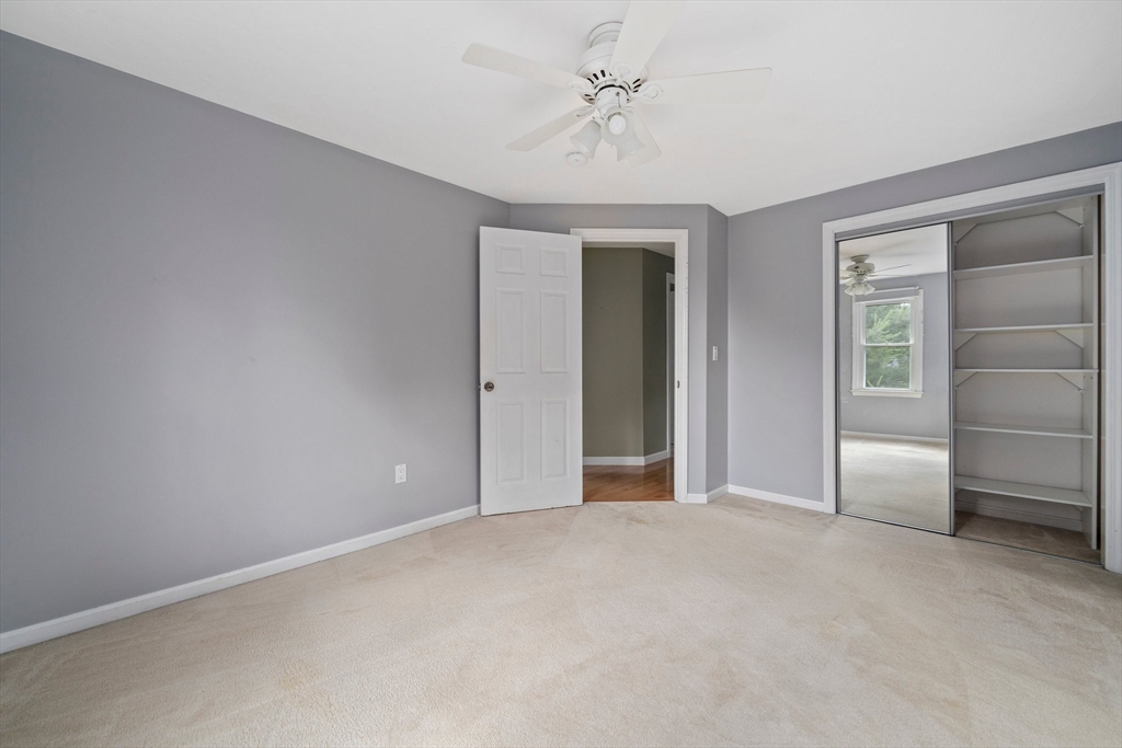 5 Pear Tree Dr
