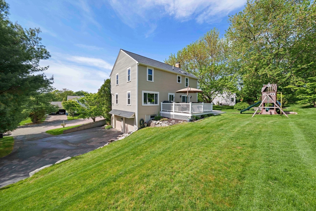 5 Pear Tree Dr