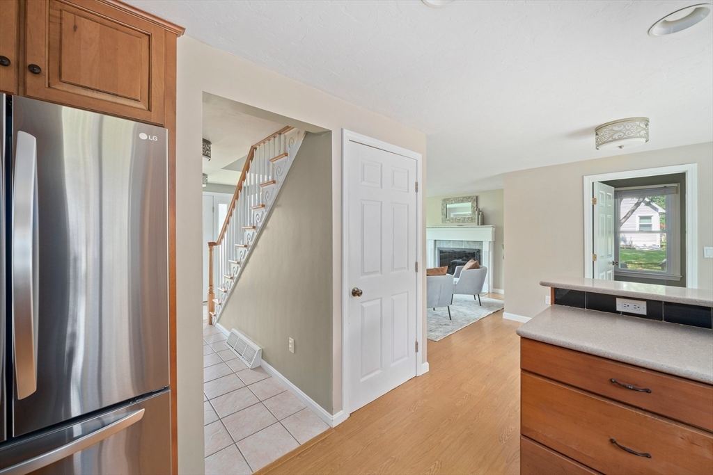 5 Pear Tree Dr