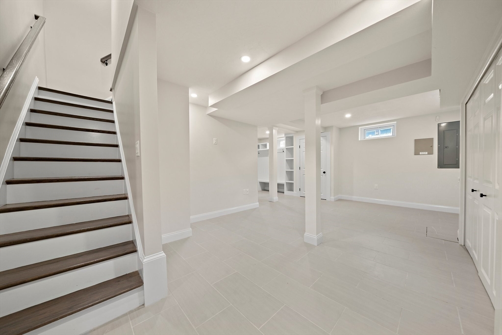37 Wolcott St