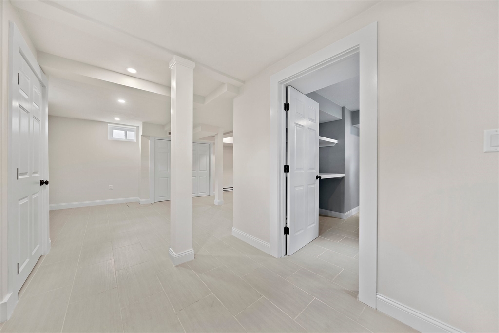 37 Wolcott St