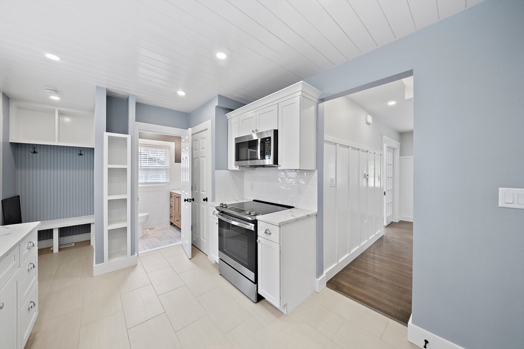 37 Wolcott St