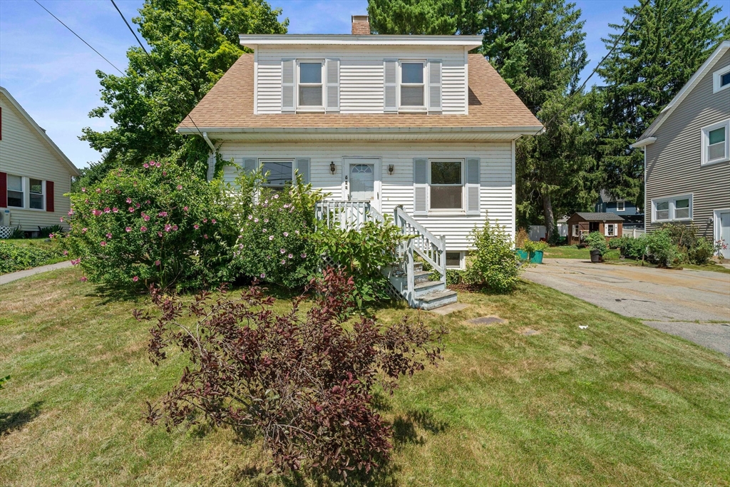 624 Main St