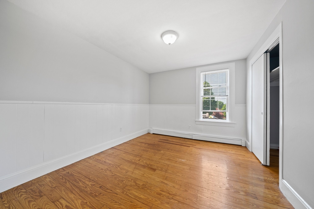 26 Revere St # 3A