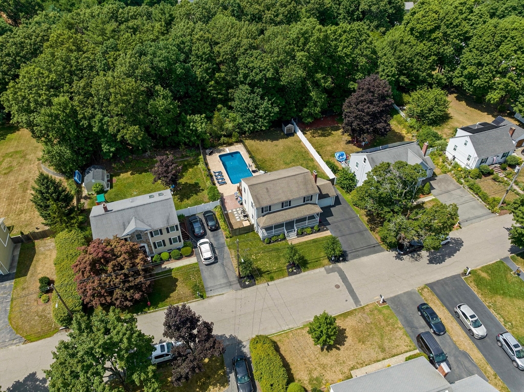 5 Kingsbury Rd