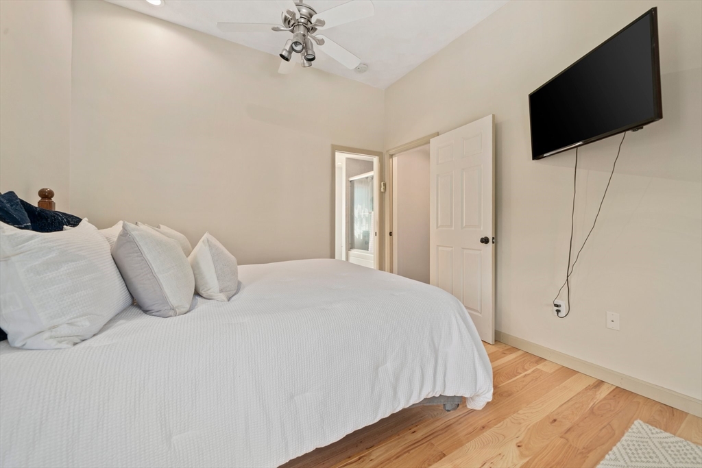 5 Kingsbury Rd