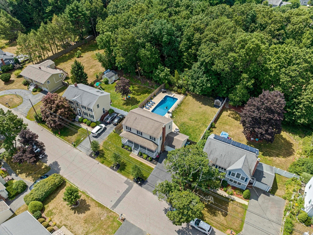 5 Kingsbury Rd