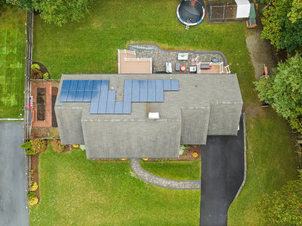 18 Sunnybrook Ln
