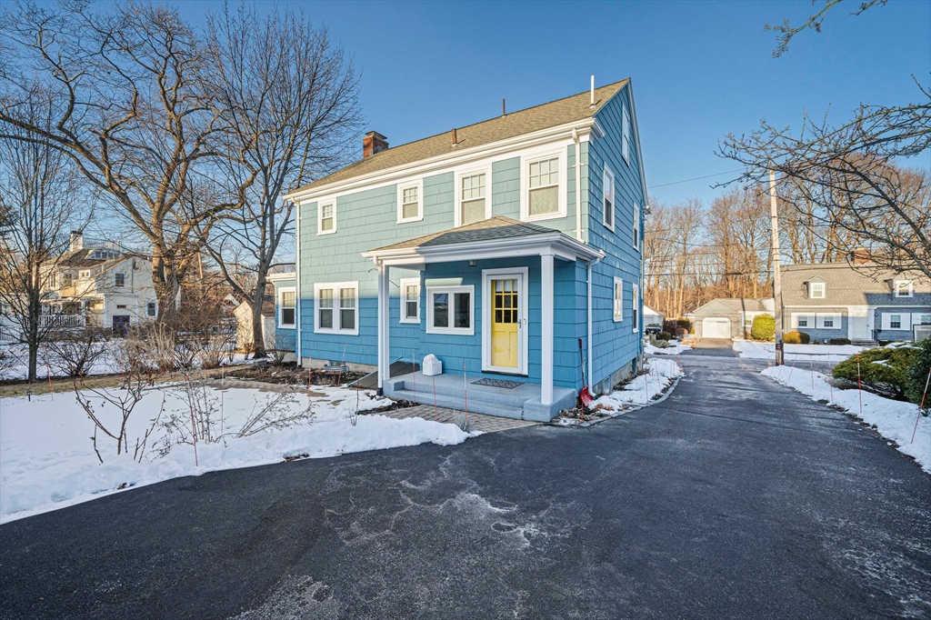 18 Park St
