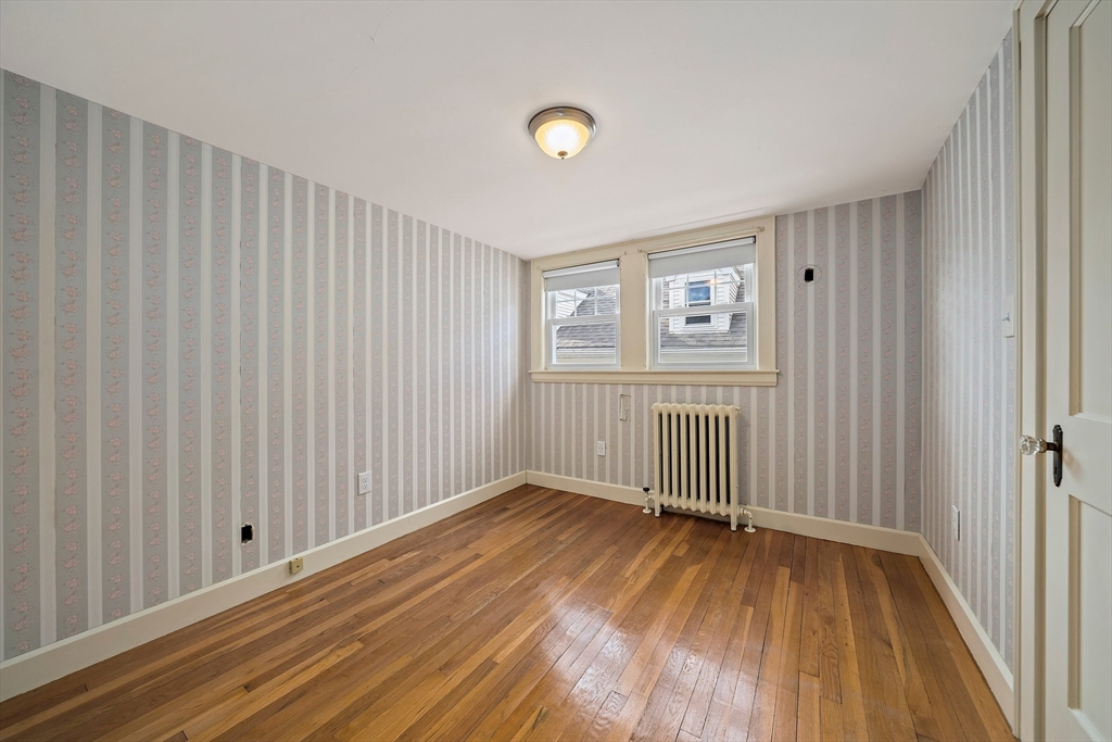43 Lydon St