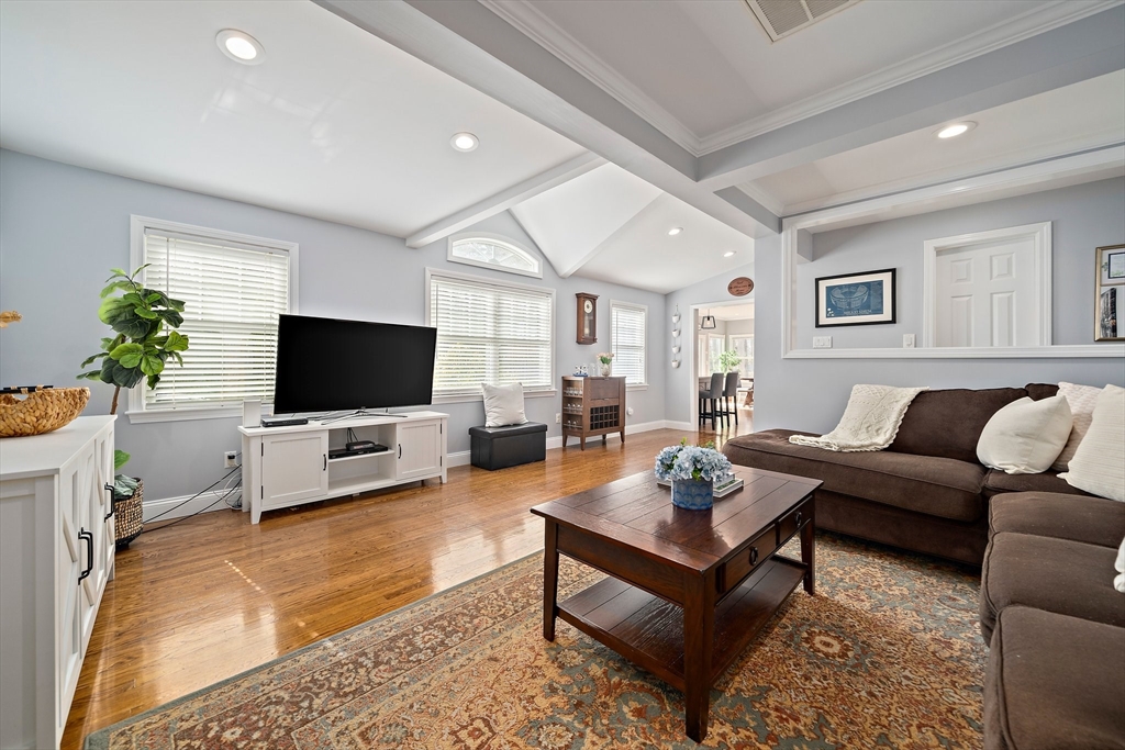 54 Birchcroft Rd