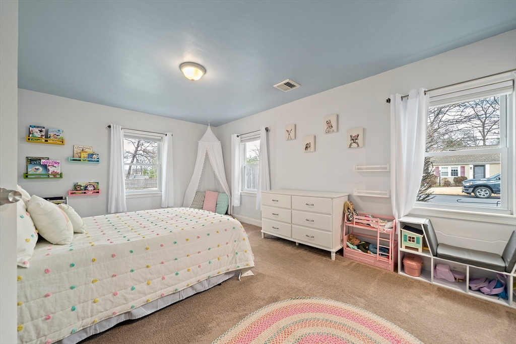 54 Birchcroft Rd