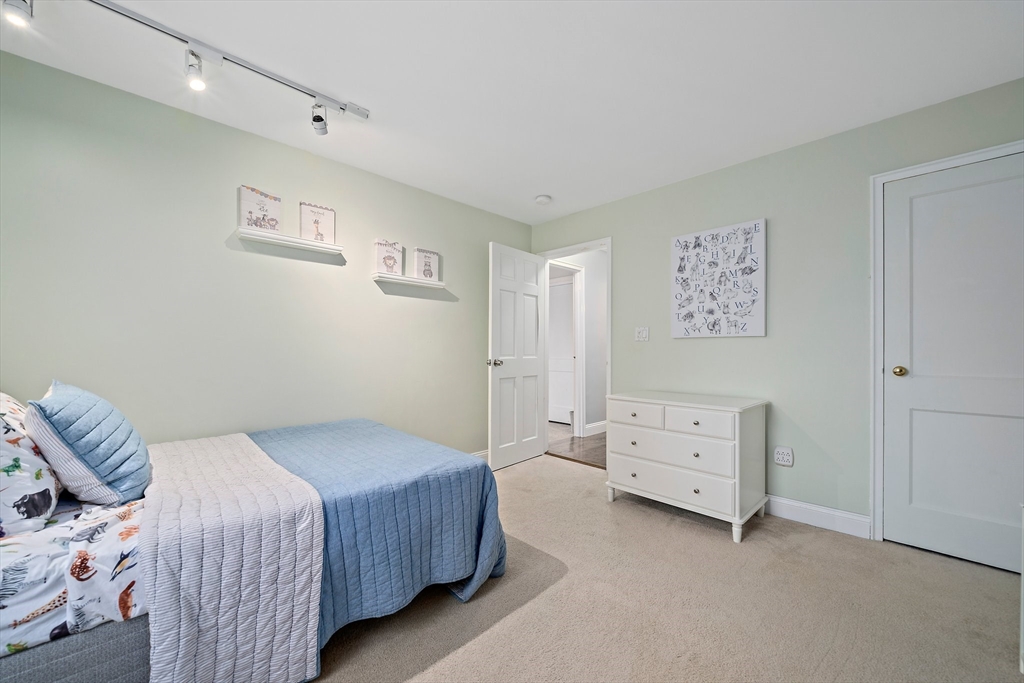 54 Birchcroft Rd
