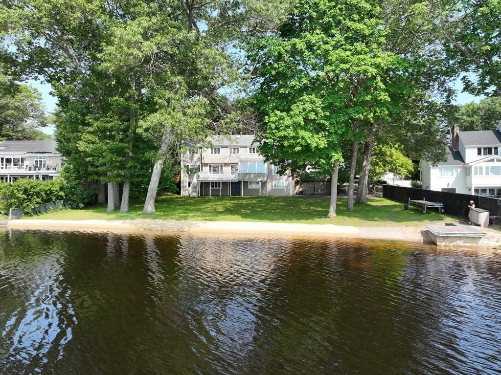 12 Williams St # 1