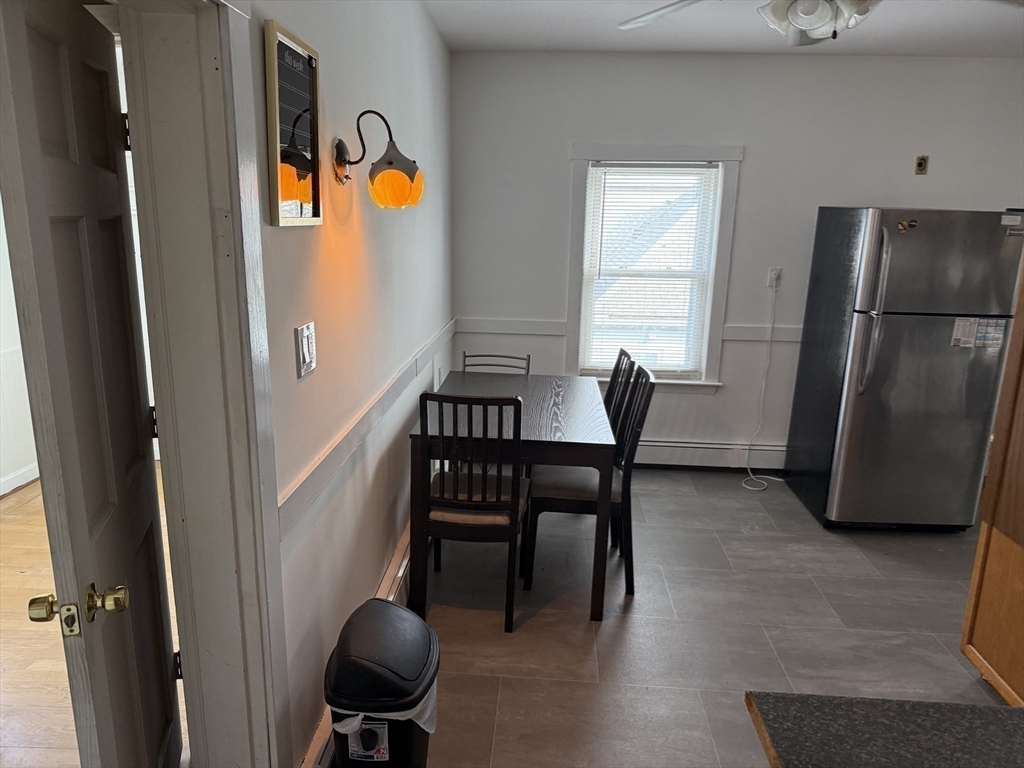 1062 Saratoga St # 3