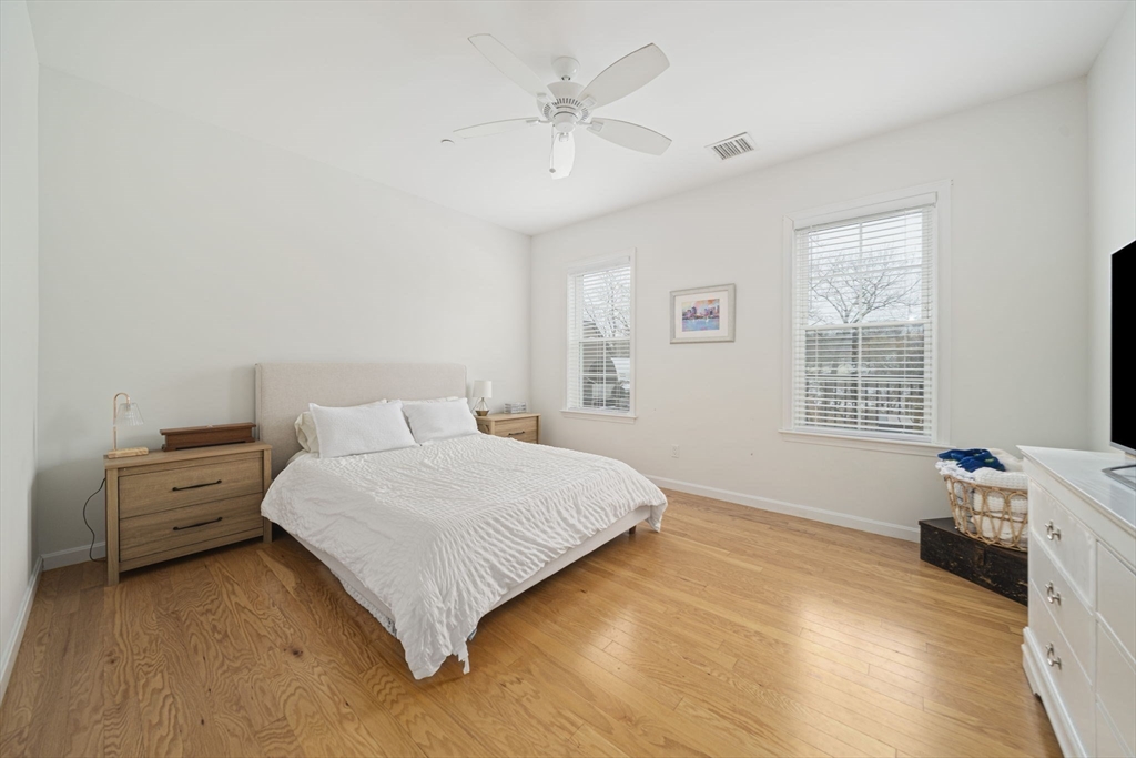 200 Revere St # 4104