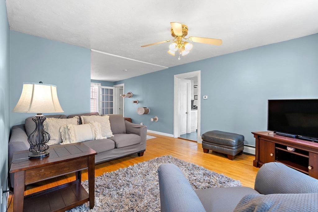 338 Mount Hope