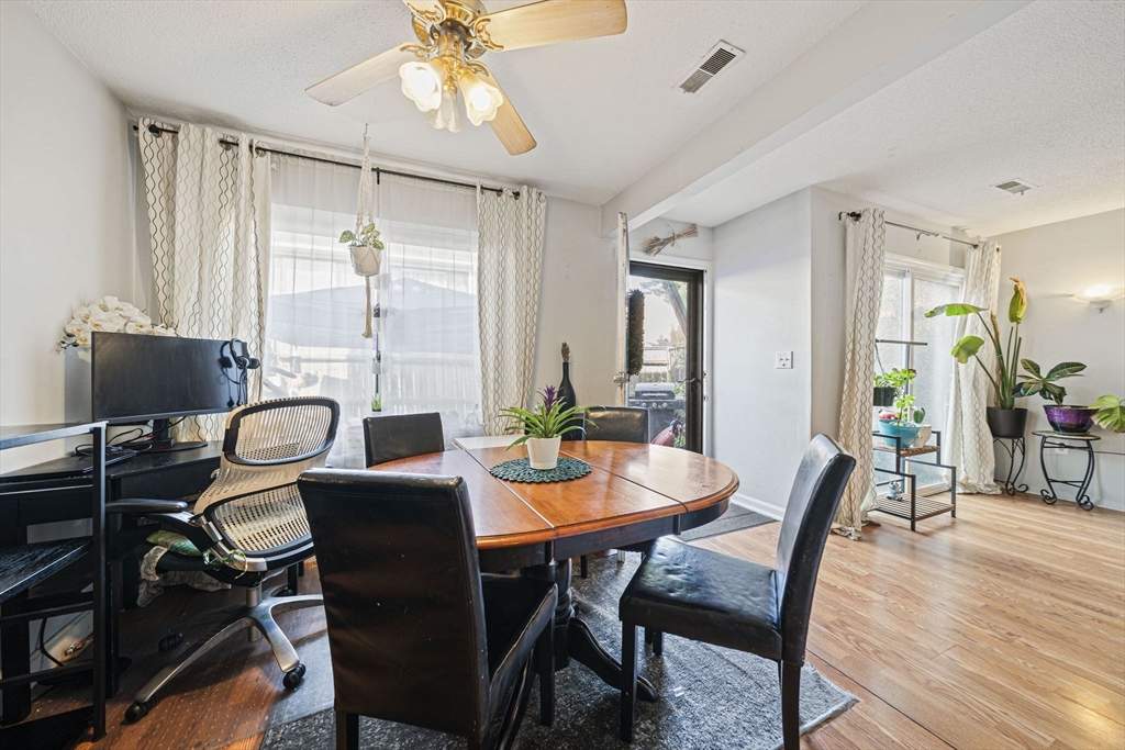 45 Meadowood Dr # 45