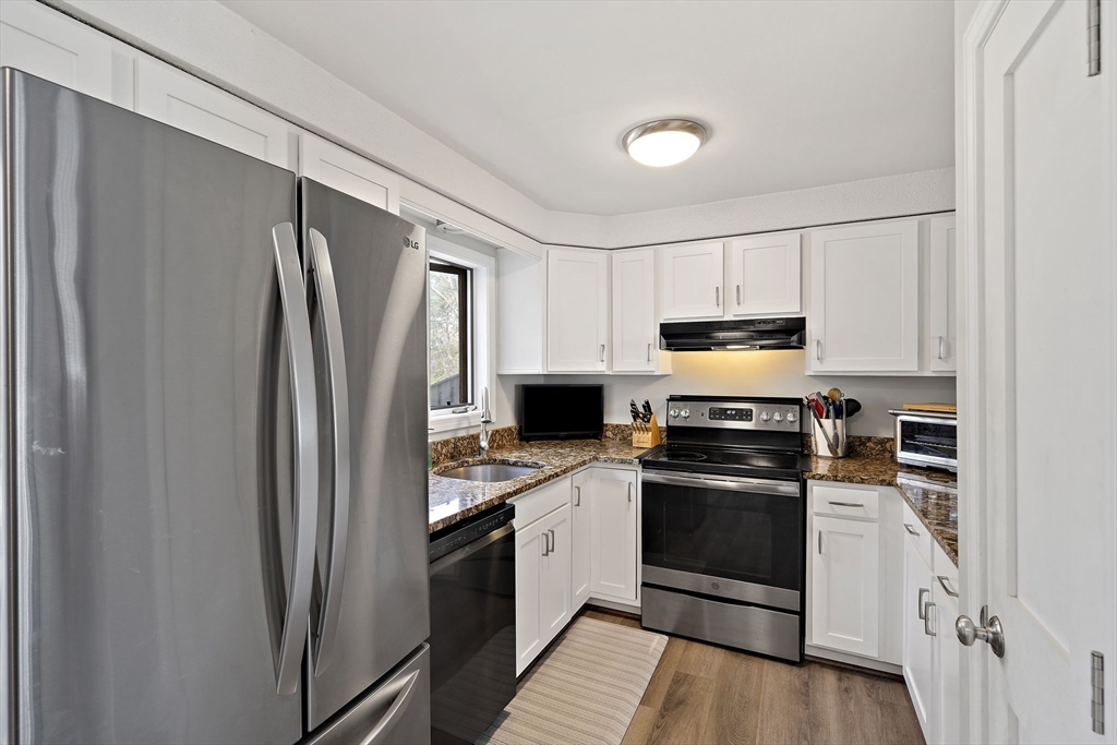 46 Sharron Dr # 46
