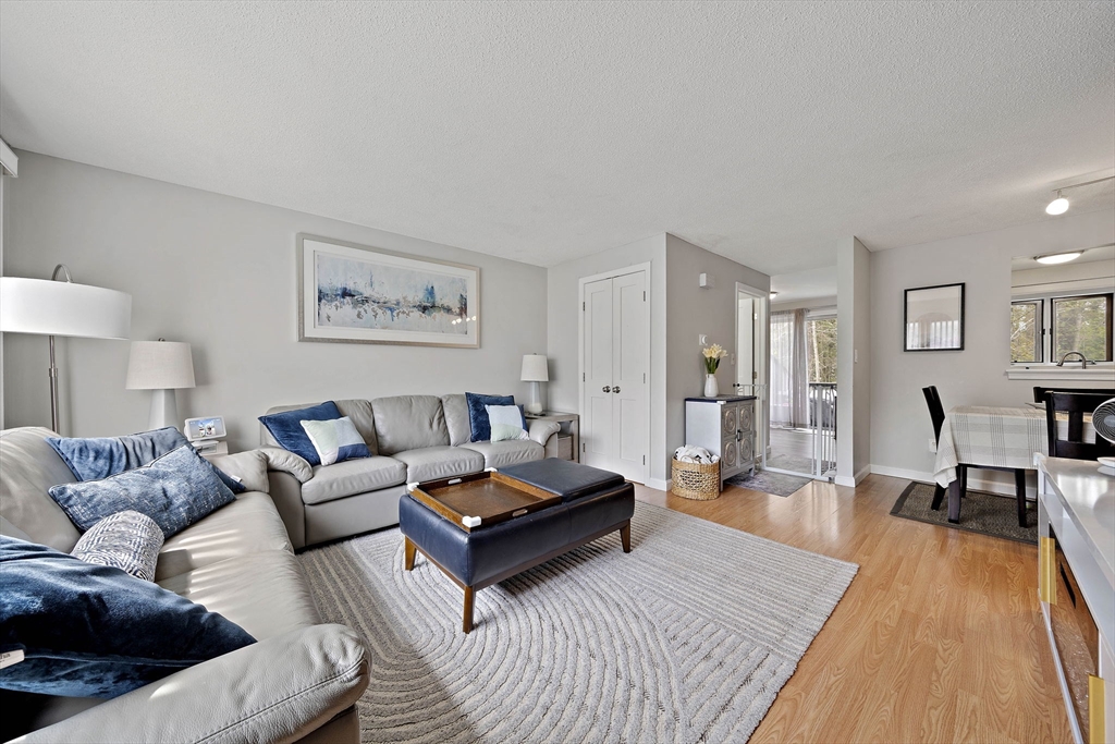 46 Sharron Dr # 46