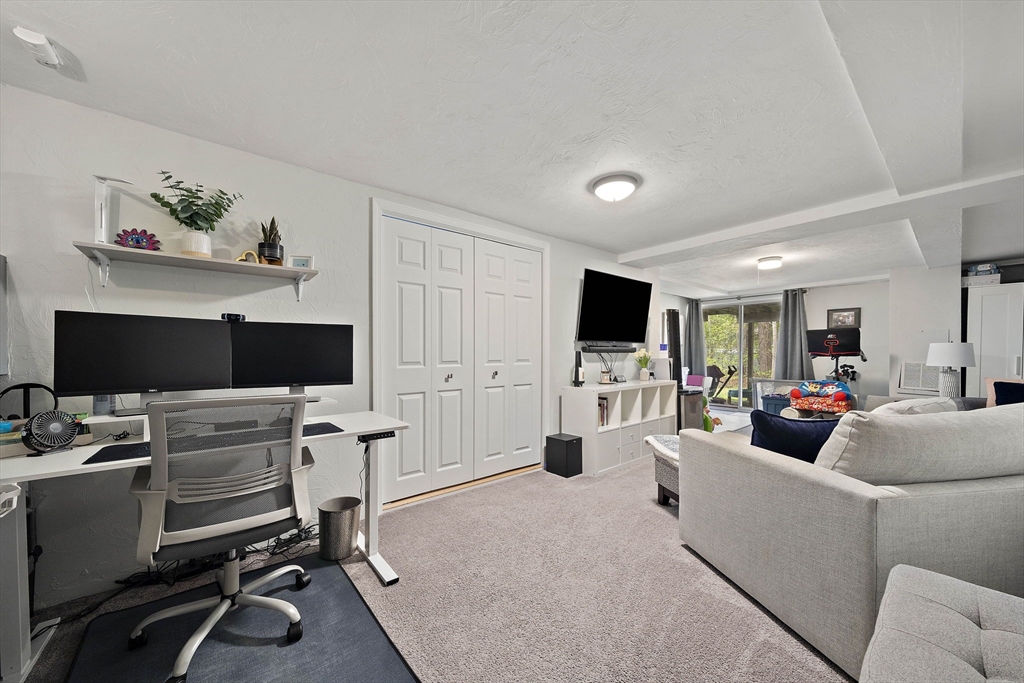 46 Sharron Dr # 46