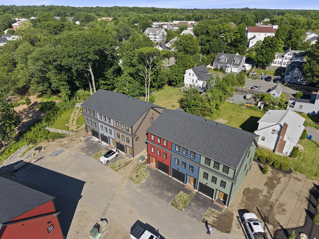 87 Neponset St # 11