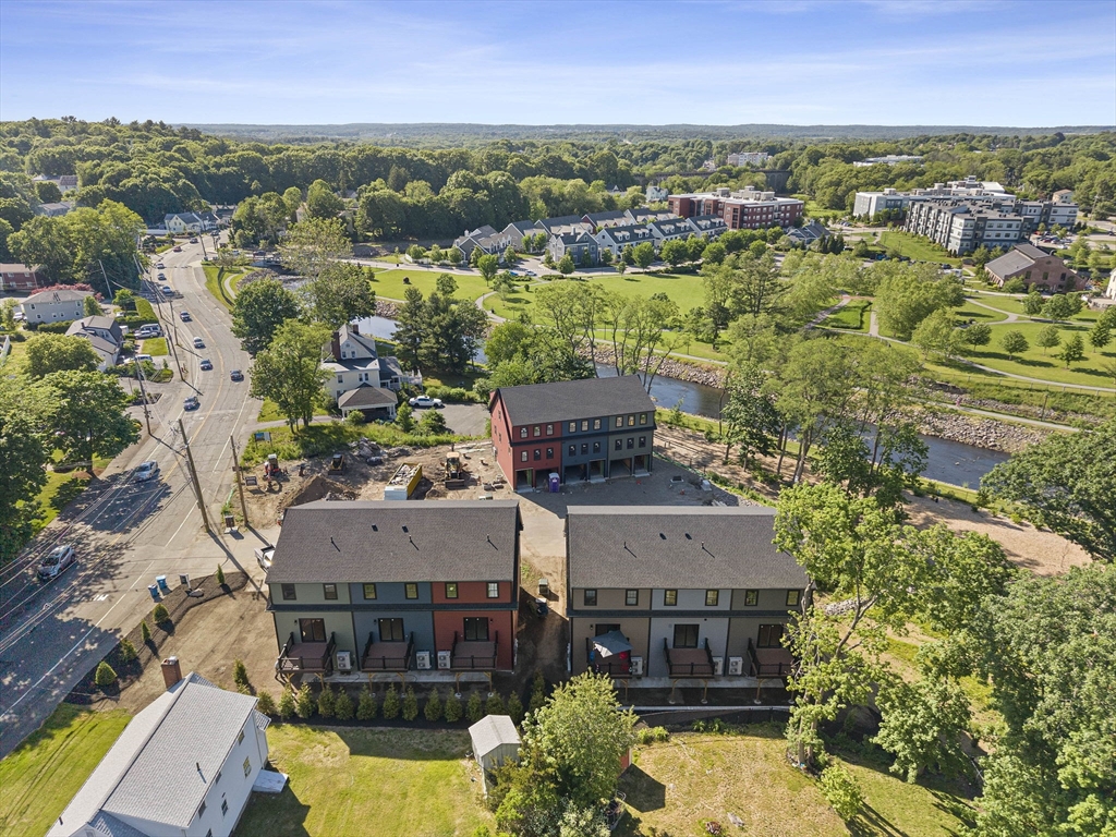 87 Neponset St # 11