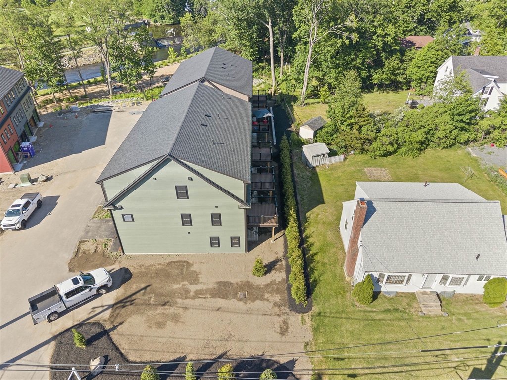 87 Neponset St # 11