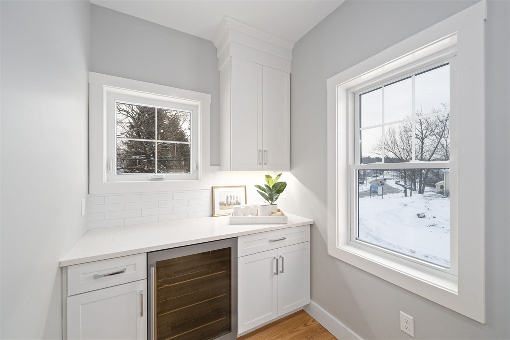 87 Neponset St # 11