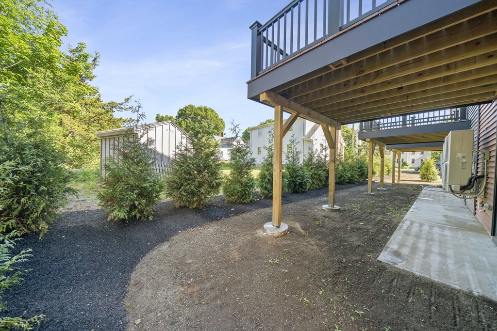 87 Neponset St # 11