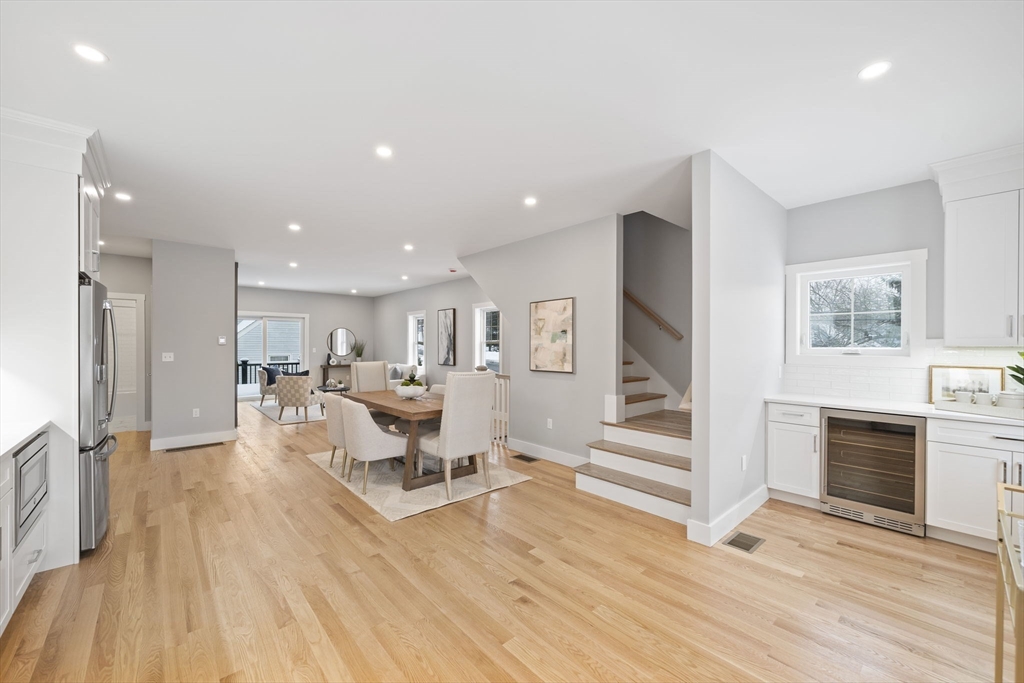 87 Neponset St # 11