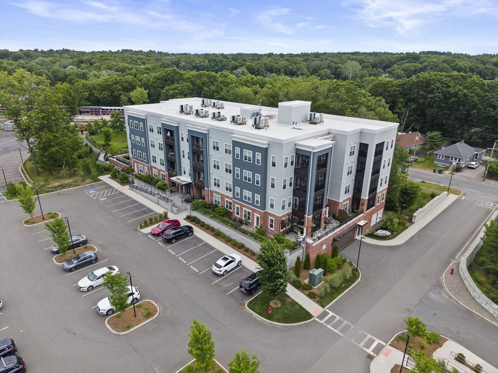 60 Coppersmith Way # 402