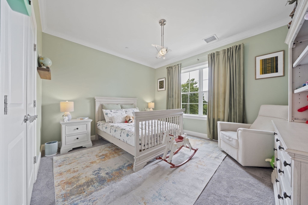 60 Coppersmith Way # 402