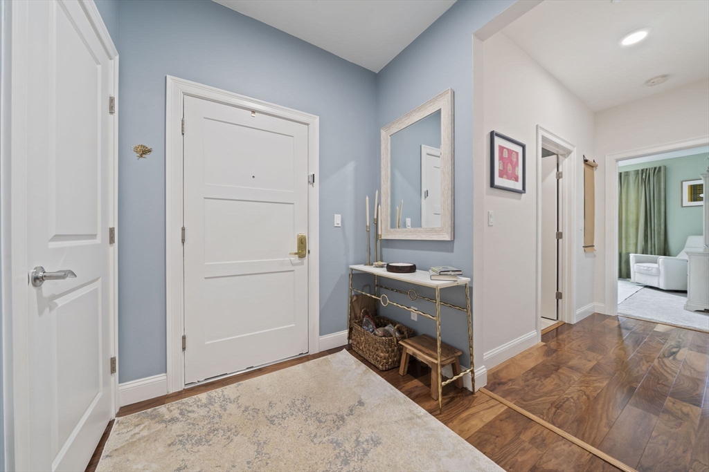 60 Coppersmith Way # 402
